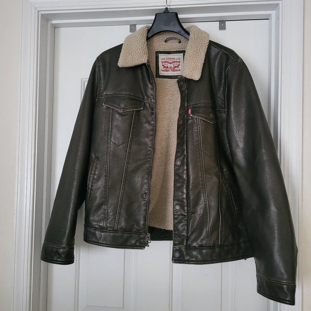 Levi's Men's Faux-Shearling Lined Trucker Jacket Size M
